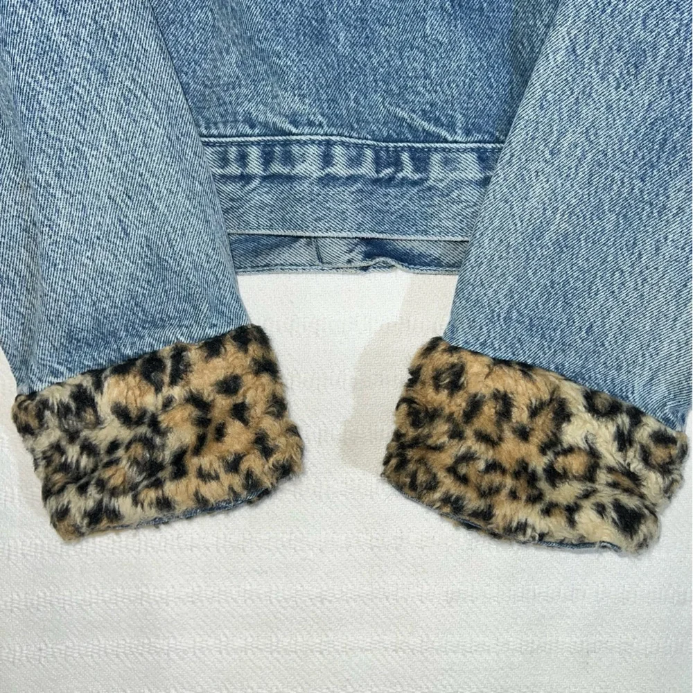 Reformation Womens Denim Jacket Size XS Leopard Print Faux Fur ASO Celebrities - Picture 5 of 9